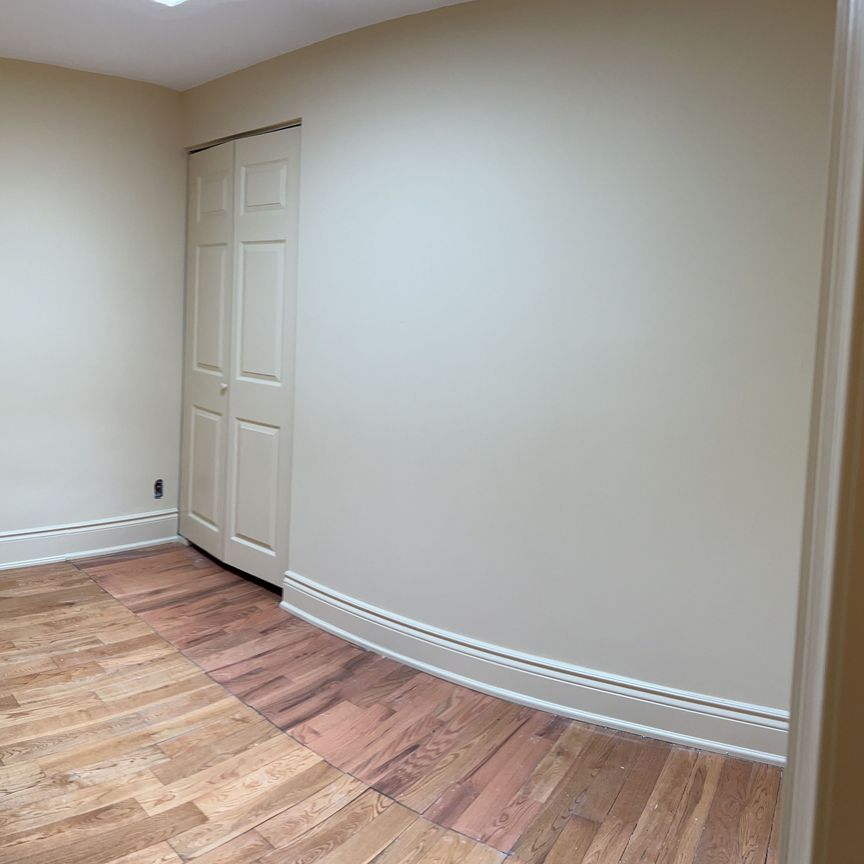 For Lease - 11 Humber Boulevard Unit# upper, Toronto, Ontario - Photo 1