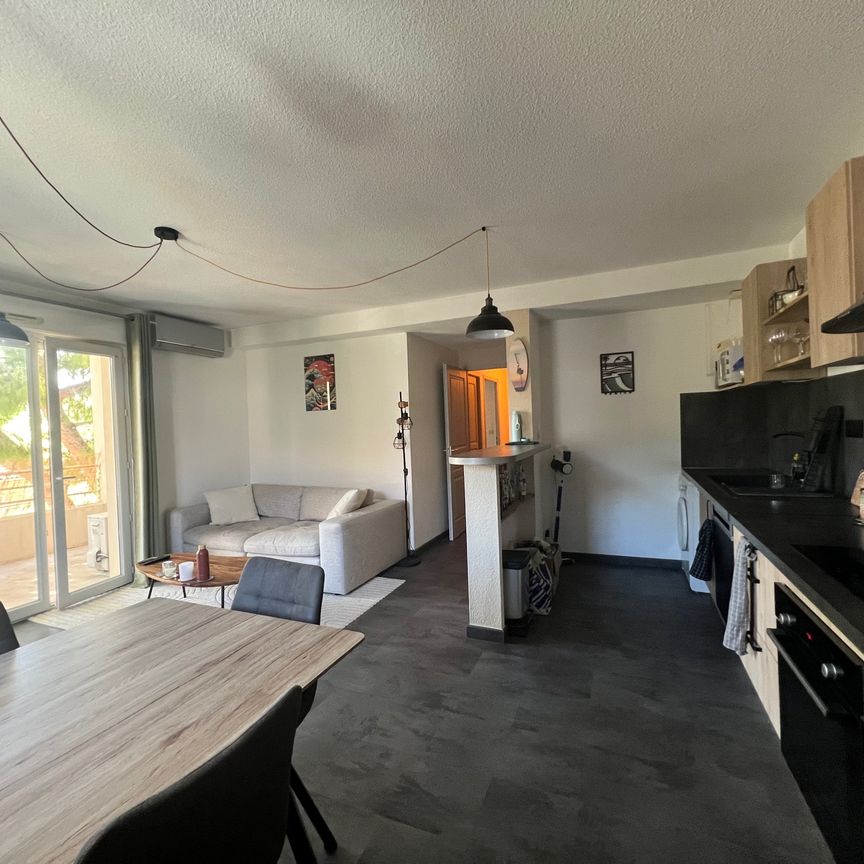 Location Appartement 3 pièces 58m² NARBONNE 11100 - Photo 1