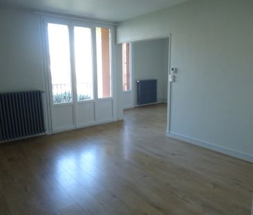 Location Appartement 5 pièces 74m² NEVERS 58000 - Photo 1