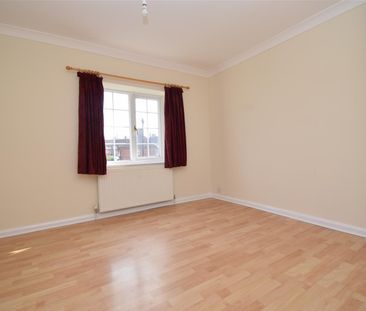 Kings Mead, Pontefract - Photo 1