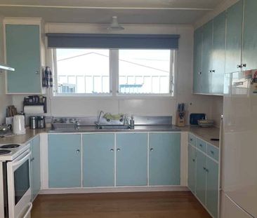 Short term beach front living - Photo 1