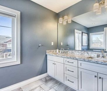 For Lease - 2247 Empire Crescent, Burlington, Ontario - Photo 2