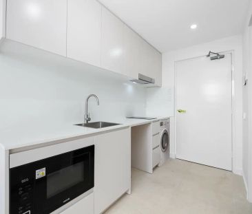 “Architecturally Designed, Furnished Studio in Prime Location” - Photo 4