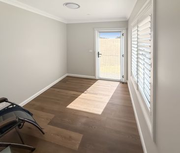 HAMPTON STYLE HOME WITH A TOUCH OF ELEGANCE - Photo 2
