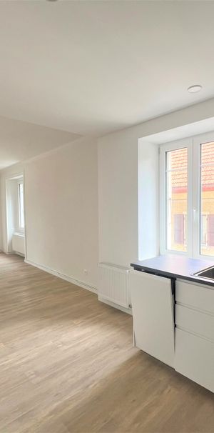 Envers 55 – Grand 2,5 pièces au 2eme étage Est - Foto 1