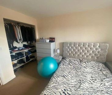 Geraint Jeremiah Close, Briton Ferry, SA11 - Photo 5