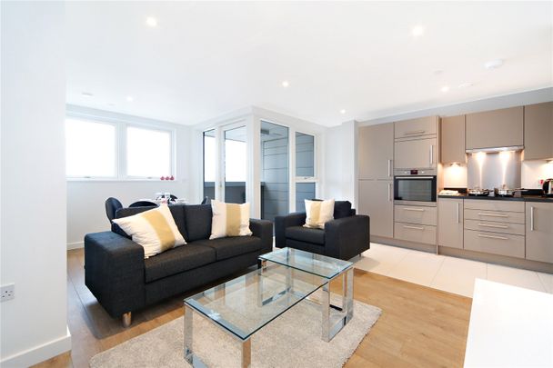 Bessemer Place Greenwich SE10 - Photo 1