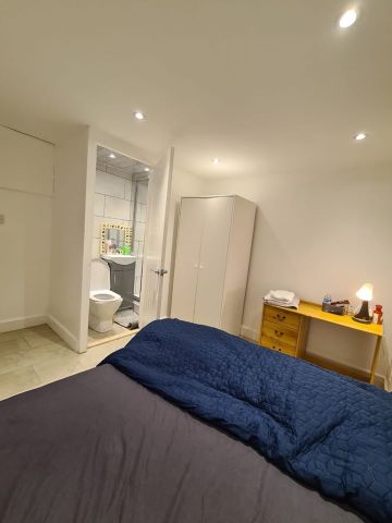 Room in a Shared House, Pomona Street, S11 - Photo 5