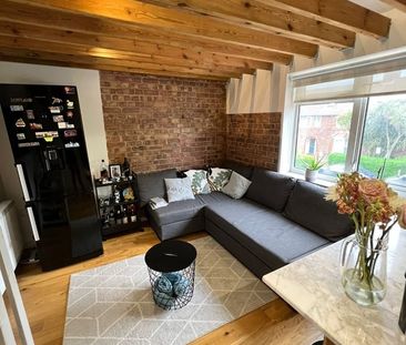 1 Bed Detached House, Heathstan Road, W12 - Photo 3