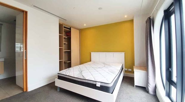 CITY CENTRE - 2 Bedroom Apartment Close to Universities - Photo 1