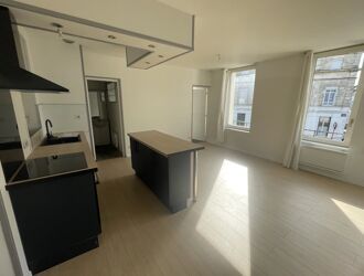 Location Appartement 2 pièces 33 m2 à Saint-Quentin - Photo 4