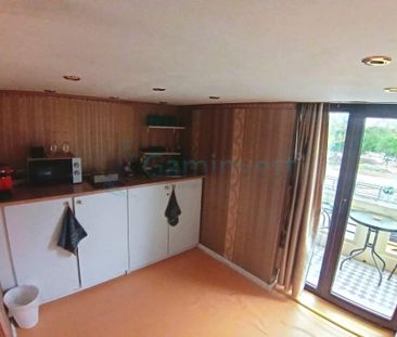 Apartment for rent with 3 rooms, ultra-central, Oradea, Bihor - Fotografie 2