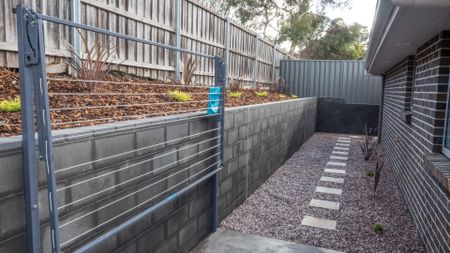 2/10 Gilmont Close, Kings Meadows - Photo 5