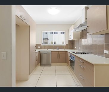 19/26 Hunter Street, Pialba, Qld 4655 - Photo 2