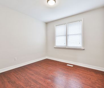For Lease - 2063 HIXON Street, Oakville, Ontario - Photo 5