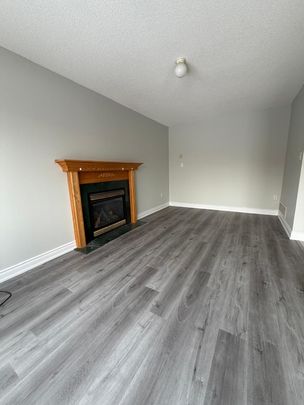 For Lease - 42 Patrick Drive, Barrie, Ontario - Photo 1