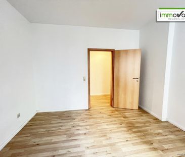 3-Raum-Wohnung in bester Innenstadtlage mit Tageslichtbad, Wanne un... - Foto 1