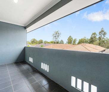 Stylish & Convenient 1-Bedroom Townhouse - Photo 6