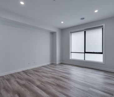 Stylish, Spacious Double Storey Family Home - Photo 1