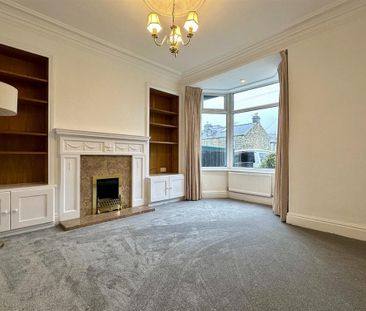 3 bedroom end of terrace house to rent - Photo 3