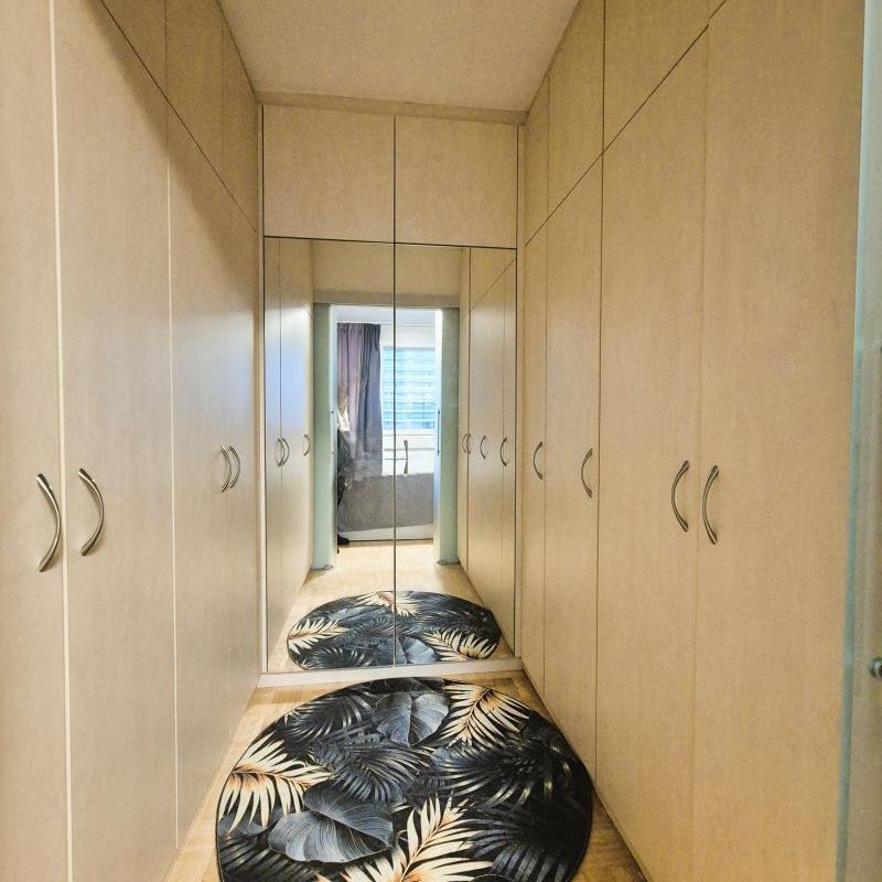 Wohnen in der Lentia-City! 89 m² WNFL im 19.Stock, Küche möbliert, 3 Zimmer, herrliche Fernsicht! Tiefgaragenplatz optional! - Photo 1