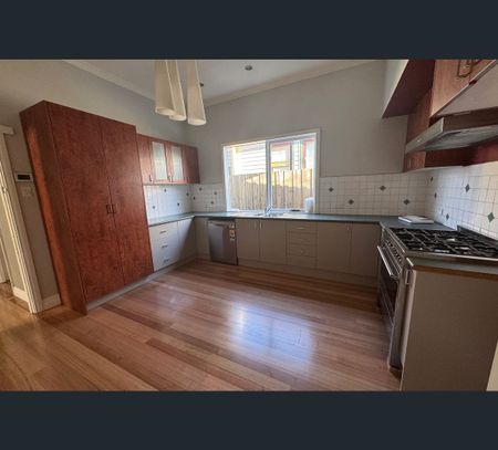47 Hawthorn Street, Coburg, Vic 3058 - Photo 3