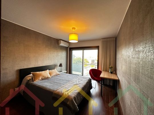 Apartamento T4 em Porto - Photo 1