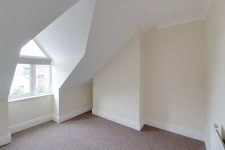 3 bedroom maisonette to rent - Photo 3