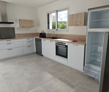 Location maison 4 pièces, 89.64m², La Garnache - Photo 3