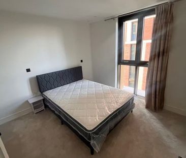2 Bed Flat, Affinity View, E16 - Photo 2