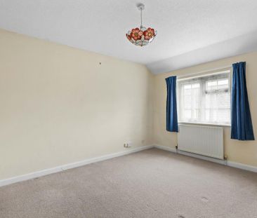 2 bedroom semi-detached house to rent - Photo 4