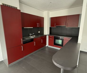 Grand appartement de 3.5 pièces disponible de suite ! - Photo 3