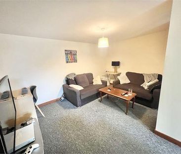 2 bedroom house share to rent - Photo 1