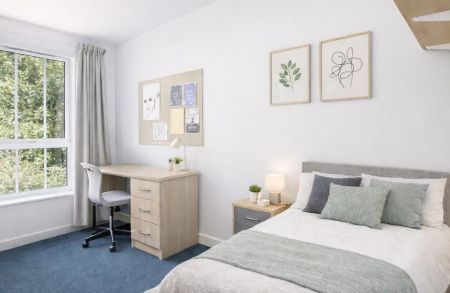 Standard Ensuite - Photo 2