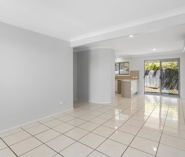 Immaculate 3 Bedroom Townhouse Available Now - Photo 6