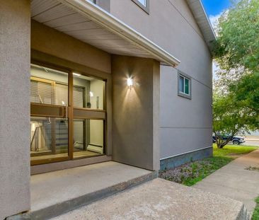 2 Bedroom - Photo 4