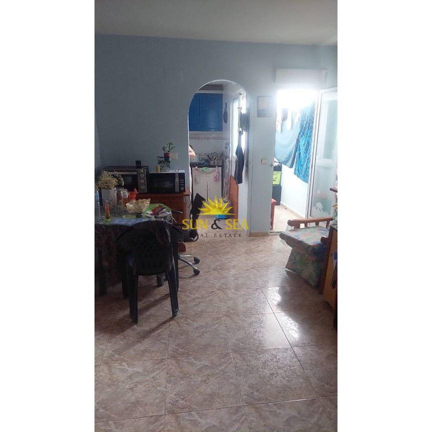 1-BEDROOM APARTMENT FOR RENT IN TORREVIEJA - ALICANTE - Photo 1