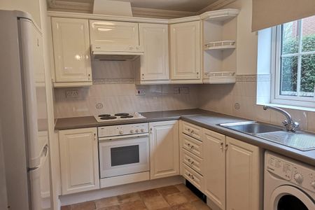 Westwood Road, SOUTHAMPTON - Photo 2