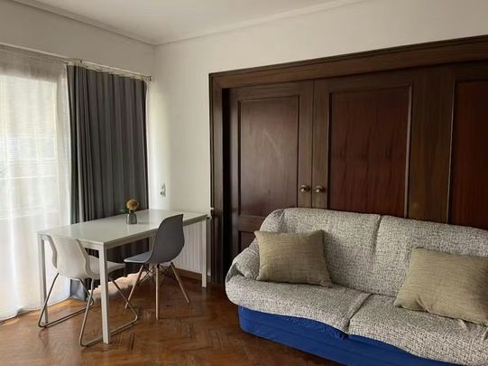 Carrer de Jaume Roig, Valencia, Valencian Community 46010 - Photo 1