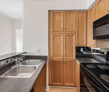 For Lease - 2495 Dundas Street Unit# 316, Toronto, Ontario - Photo 6