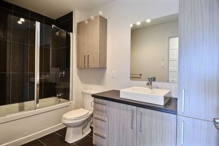 Appartement à louer - Photo 3