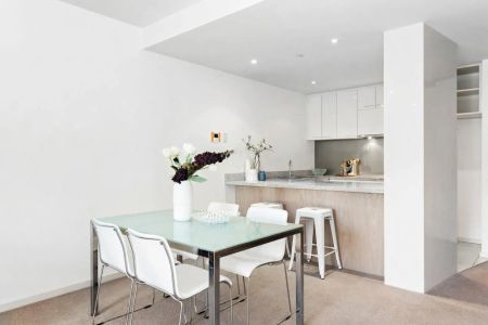 Stunning oversized apartment in a peaceful pocket of Richmond! - Photo 5