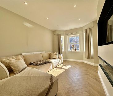 2 bedroom semi-detached house to rent - Photo 6