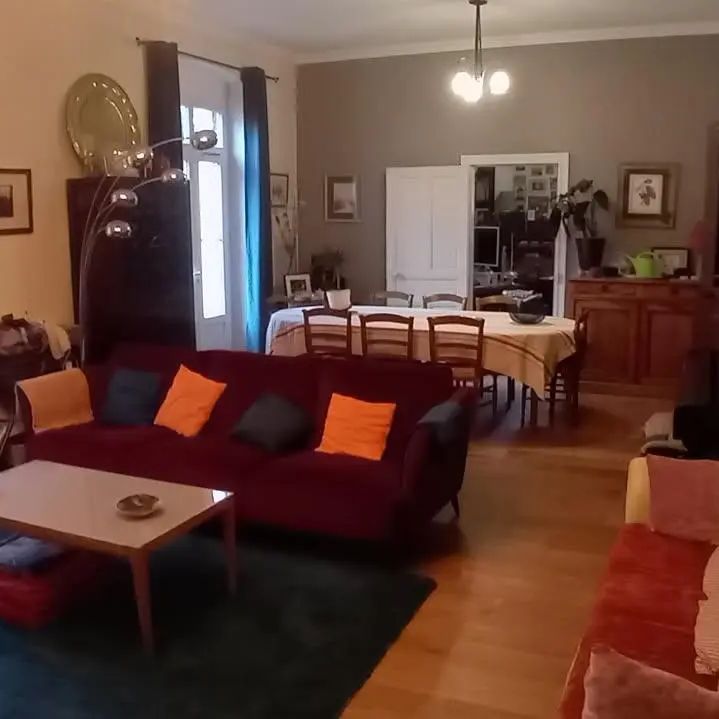 Maison à louer 8 pièces 270m² - Photo 1