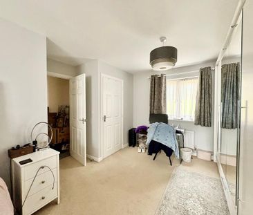 4 bedroom terraced house to rent - Photo 4