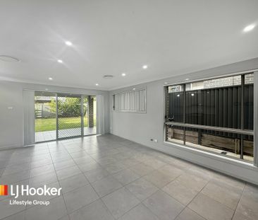 48A Power Ridge, Oran Park - Photo 2