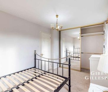 Clovelly Close, Pinner, HA5 - Photo 4