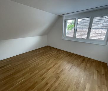 3.5 Zimmer, 98 m², 2. Stock - Photo 1