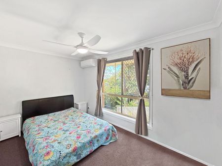 Beautifully Presented Three Bedroom Home in Prime Location - Photo 5