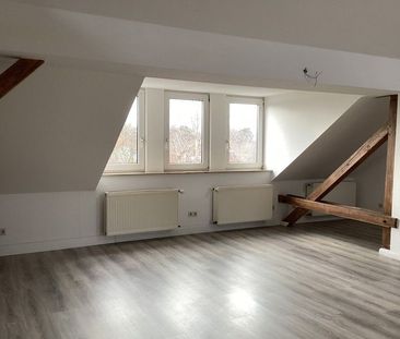 Wohnung mit offener Galerie, Balkon und Tageslichtbad! - Foto 6